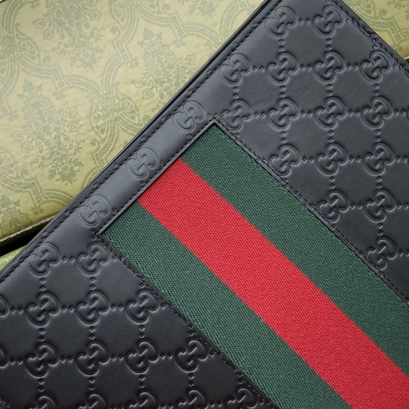 Gucci Clutch Bags